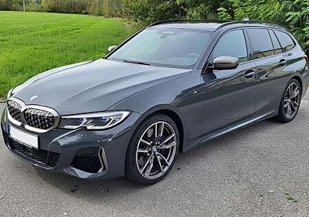 BMW 340 Garantie Laserlicht 8-fach Head-Up-Display