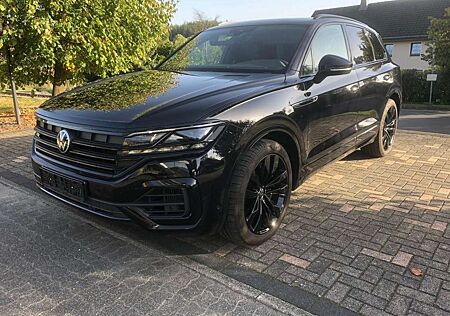 VW Touareg Volkswagen 3.0 V6 e-Hybrid 4Motion Aut. R