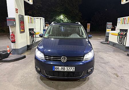 VW Touran Volkswagen 1.6 FSI Automatik Highline
