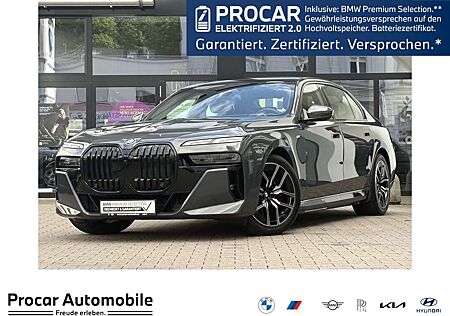 BMW i7 xDrive60 M Sport Pro Executive Lounge 599€ 22"