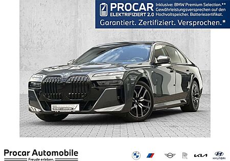 BMW i7 xDrive60 M Sport Pro Executive Lounge 599€ 22"