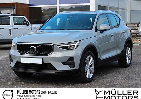 Volvo XC 40 XC40 B3 Benzin Core +Standheizung+AHK+Wenig KM+