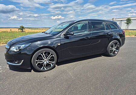 Opel Insignia A Sports Tourer Diesel 2.0 CDTI Sports To
