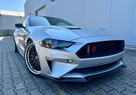 Ford Mustang 5.0 V8 GT Performance Navi Leder Schalte