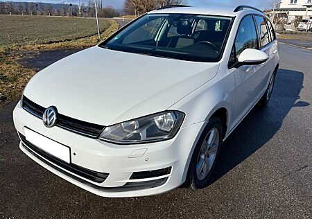 VW Golf Variant Volkswagen Golf VII Variant Diesel 1.6 BlueTDI Comfortline