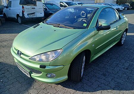 Peugeot 206 CC Platinum ! LEDER - ALU - SAUBER !