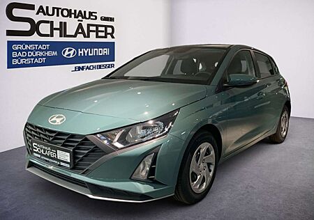 Hyundai i20 FL 1.2 Select Navi Kamera