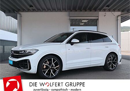 VW Touareg Volkswagen R-Line 3.0 V6 TSI DSG 4Motion PANO AHK L