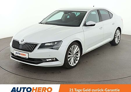 Skoda Superb 2.0 TSI Style Aut.*NAVI*XENON*PDC*TEMPO*