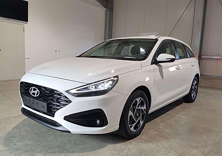 Hyundai i30 Kombi Comfort Plus Edition 1,5 T-GDI MHEV 48 V ...