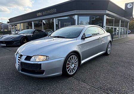 Alfa Romeo GT 3.2 V6 Distinctive 3.2 V6 24V orig 102.000Km BRD *