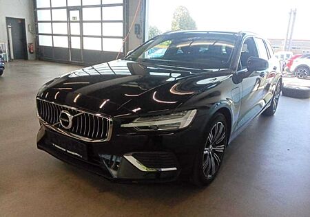 Volvo V60 T6 Recharge Inscription Expression +AHK+WR+