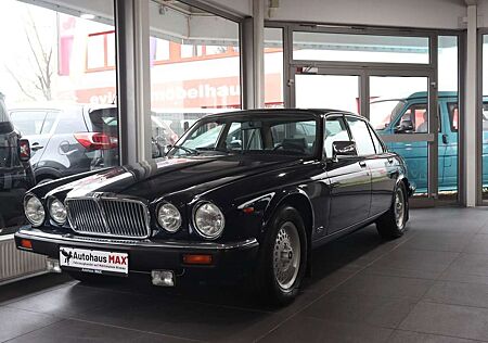 Jaguar XJ12 ~V12~Automatik~1. Hand~Tempomat~Klimaaut