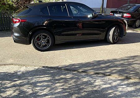Alfa Romeo Stelvio 2.0 Turbo 16V AT8-Q4 Veloce