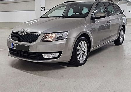 Skoda Octavia Style 1.4 tfsi DSG Automatik 2. Hand