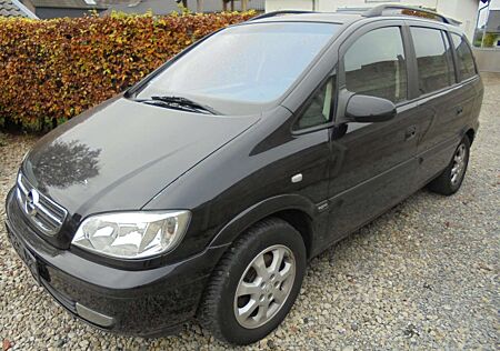 Opel Zafira 1.8 Elegance