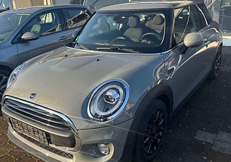 Mini ONE Blackyard