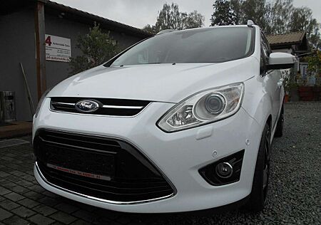 Ford Grand C-Max Titanium