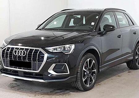 Audi Q3 45TFSi QUATTRO 19/ACC/AHK/SHZ/e-SITZE/KEYLESS