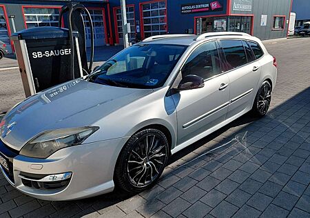 Renault Laguna Grandtour 3 dCi 2.0 Dieselmotor 178 PS 4 Control
