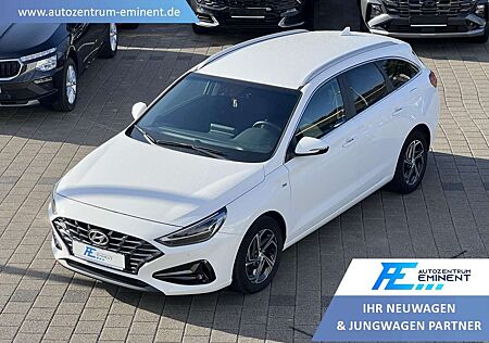 Hyundai i30 SW 1.5 T-GDI KAMERA SHZ AAC LED-S.