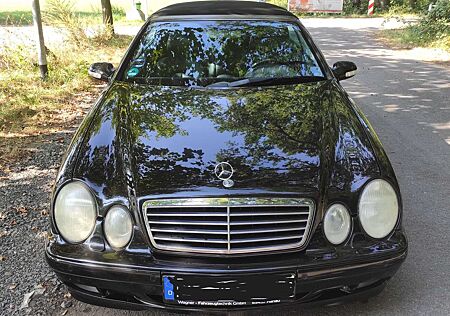 Mercedes-Benz CLK 230 CLK Cabrio 230 Kompressor Avantgarde