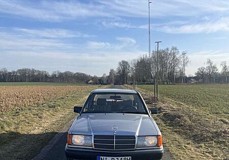 Mercedes-Benz 190 E 1.8