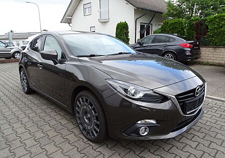 Mazda 3 2,0l Sports-Line, Navi, 19 Zoll OZ LM-Felgen, Sitz