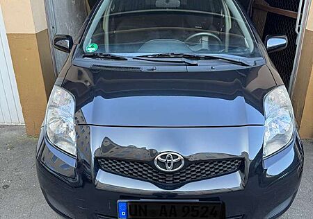 Toyota Yaris Cool Edition