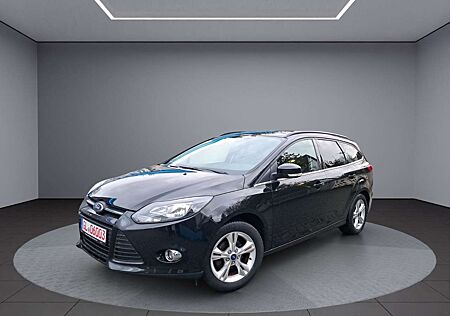 Ford Focus 1,6 Ti-VCT,Kombi,Tempomat, Zahnriemen neu!