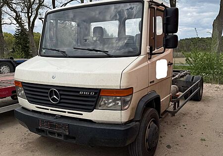 Mercedes-Benz Vario 816D BlueTec
