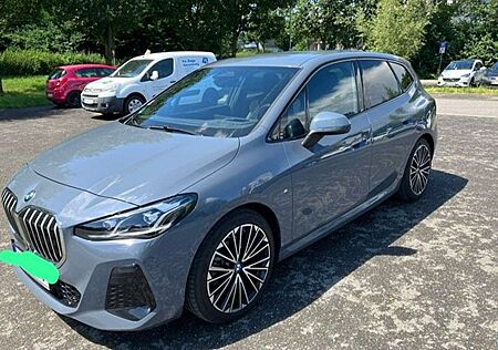 BMW 220i 220 Active Tourer Aut. M Sport AHK