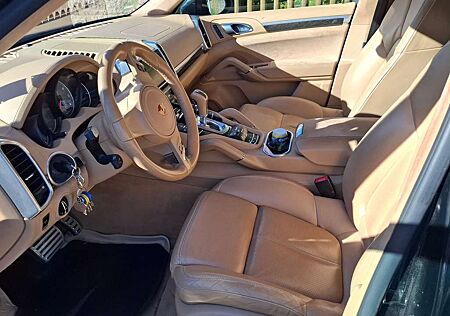 Porsche Cayenne GTS