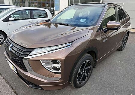 Mitsubishi Eclipse Cross Top Hybrid 4WD LED PANO ACC 360°