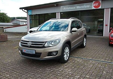 VW Tiguan Volkswagen Sport & Style 4Motion DSG Xenon AHK