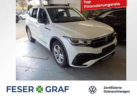 VW Tiguan Allspace Volkswagen R-Line 2.0 TDI 7-DSG 4MOTION PANO
