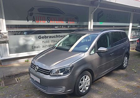 VW Touran Volkswagen Comfortline 2HD+ SCHECKHEFT+STANDHEIZUNG+SH+ALLW