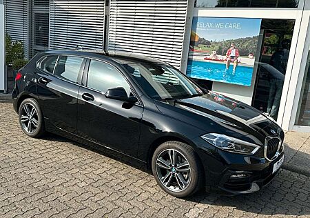 BMW 118 iA Sport Line