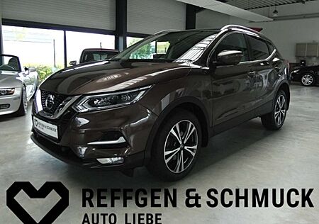 Nissan Qashqai TEKNA AUTOMAT+NAVI+LED+PANO+360+ALU+TÜV+