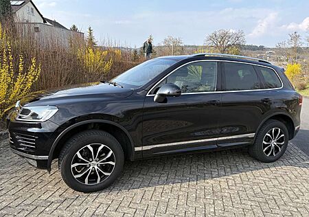 VW Touareg Volkswagen 3.0 V6 TDI SCR Blue Motion DPF Automatik Terrain Tech Executive Edition