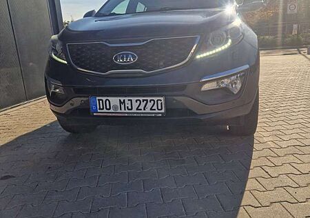 Kia Sportage 2.0 CRDi 184 4WD Automatik Fifa World Cup Edition