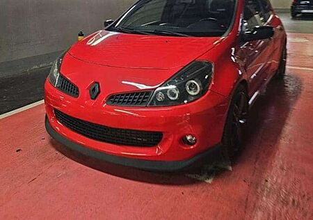 Renault Clio 2.0 16V 200 Sport