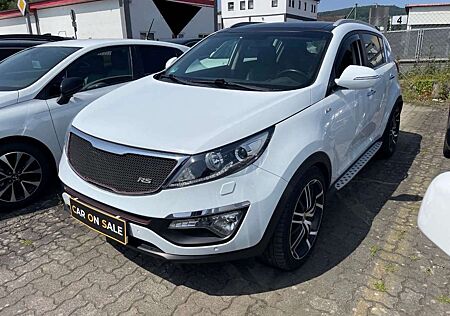 Kia Sportage ATTRACT 4X4-AUTOM-NAVI-PANO-RFK-AHK-ALU