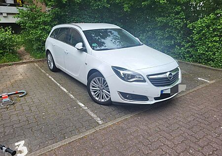 Opel Insignia Sports Tourer Diesel 1.6 CDTI Sports Tour