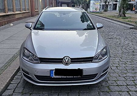 VW Golf Variant Volkswagen Comfortline BMT