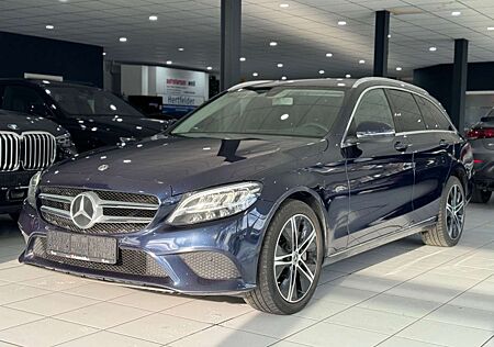 Mercedes-Benz C 300 de T-Modell *AHK*KAMERA*LEDER*LED*NAVI*CARP