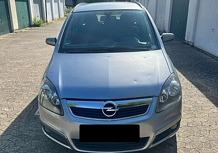Opel Zafira 1.8 Edition