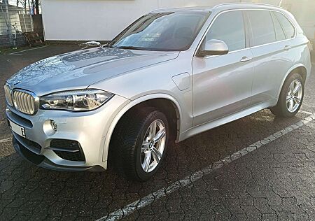 BMW X5 40e Hybrid in Bestzustand