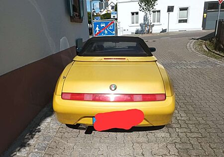 Alfa Romeo Spider +1.8+Twin+Spark