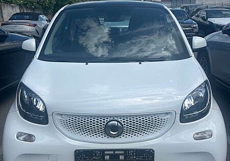 Smart ForTwo 66 kW turbo Klima/SHZ/Navi/PDC